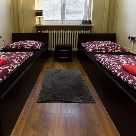 Hostel Art Πόζναν